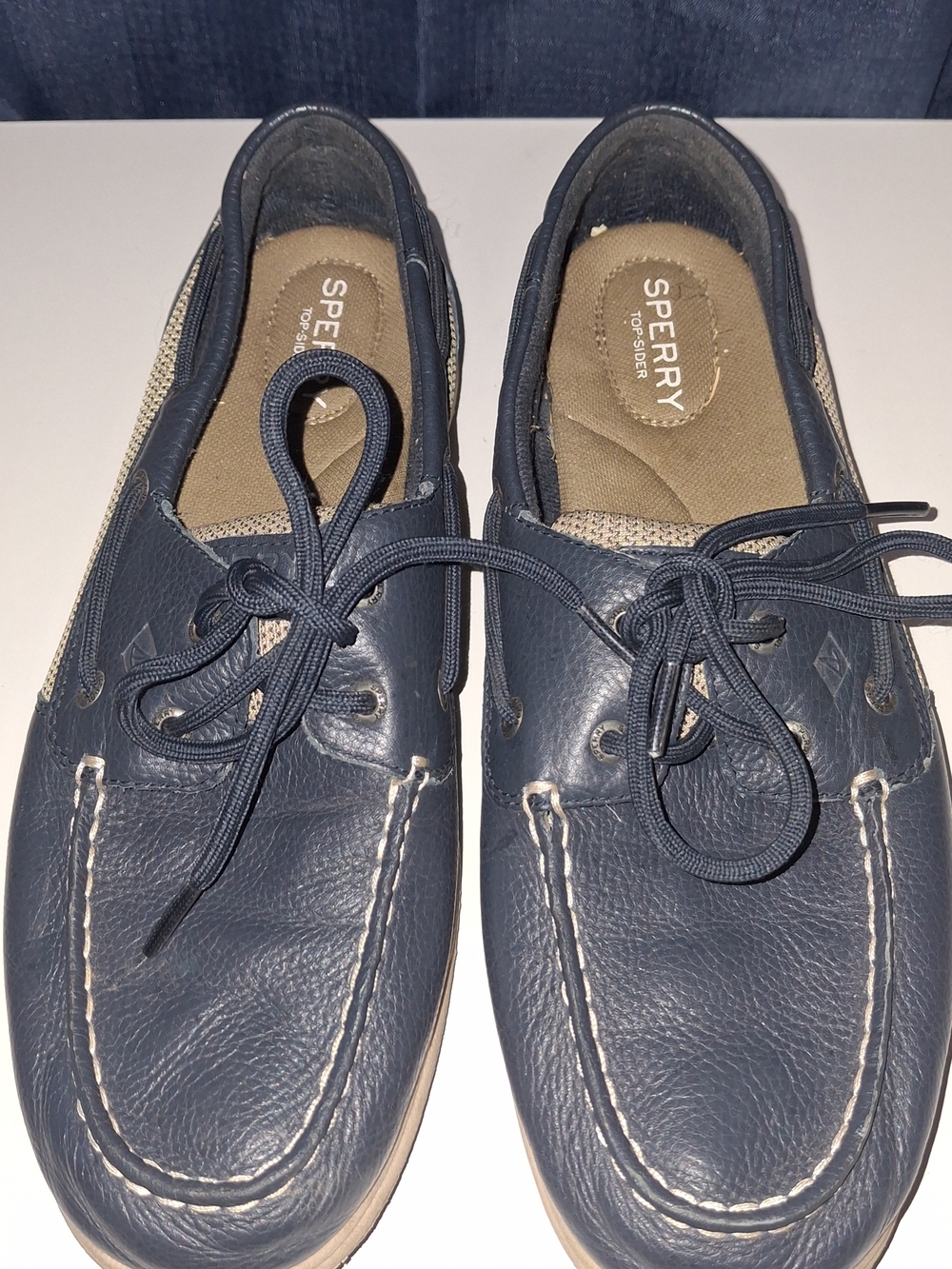 Sperry Women’s Navy Leather Boat Shoes 10